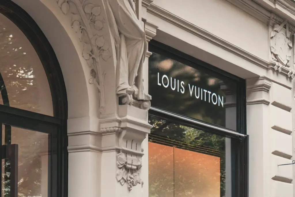  top 100 luxury fashion brands louis vuitton