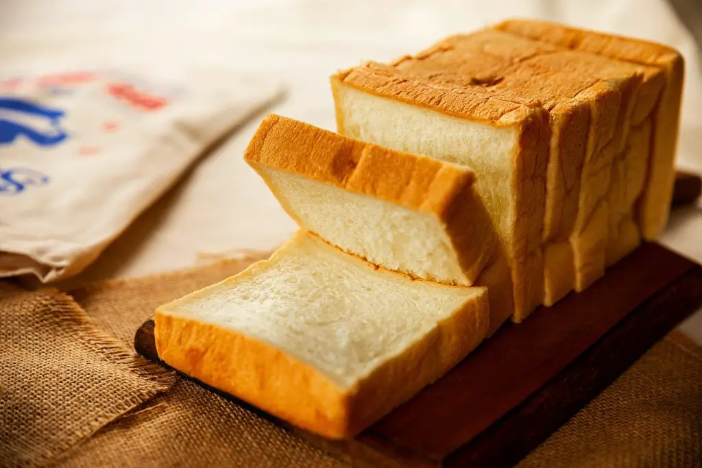 grocery item bread