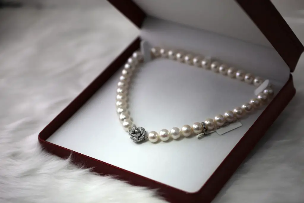 luxury pearl jewelry